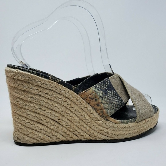 Donald J. Pliner Tan and Black Wedges - Picture 4 of 10